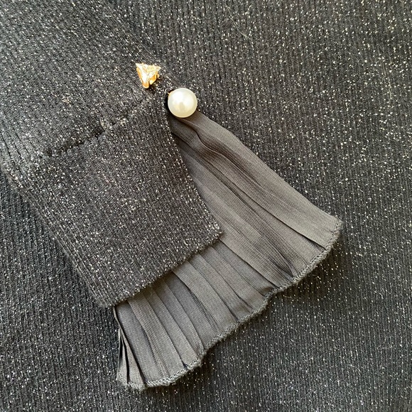 Esqualo shiny fancy black sweater in Small - Picture 6 of 9